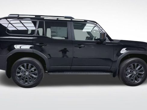 New 2026 Toyota Land Cruiser AWD/4WD image 9