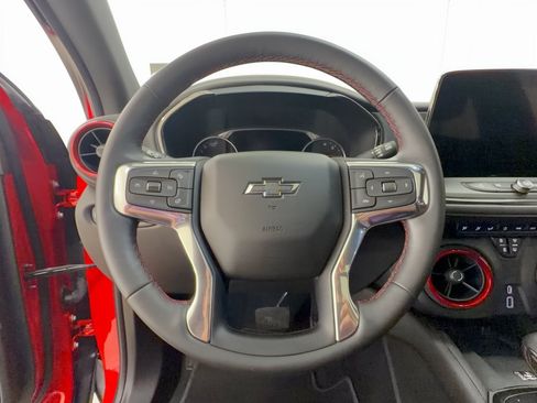 Used 2023 Chevrolet Blazer RS FWD image 10