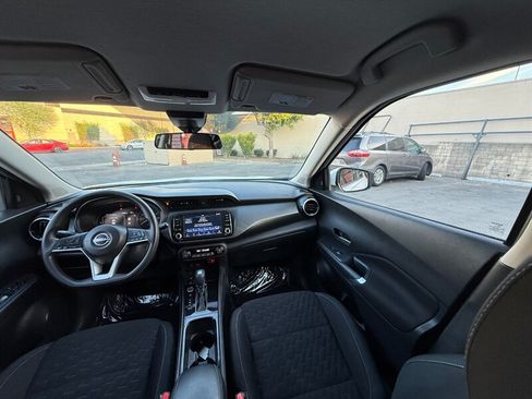 Used 2022 Nissan Kicks SV FWD image 31