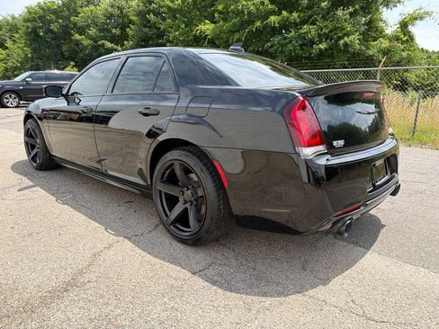 Used 2022 Chrysler 300 S RWD image 4