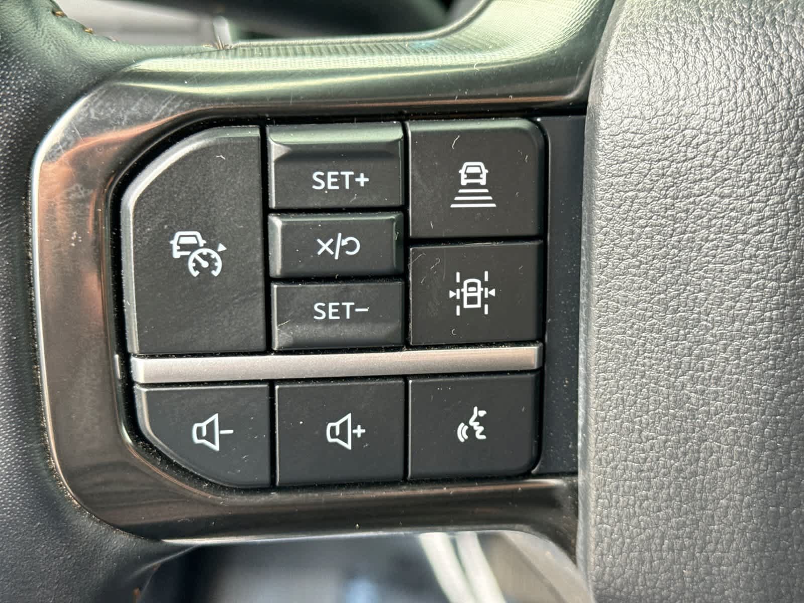 Used 2024 Ford F450 Platinum AWD/4WD image 29