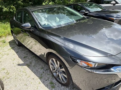 Used 2025 MAZDA MAZDA3 s FWD image 9
