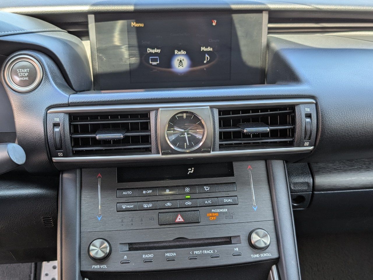 Used 2020 Lexus IS 300 F Sport w/ F Sport Package RWD image 17
