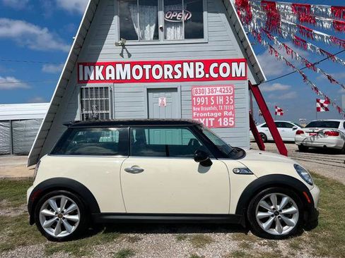 Used 2013 MINI Cooper S FWD image 9
