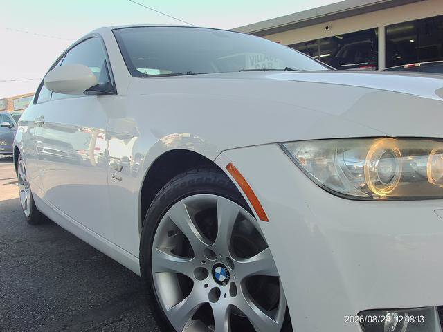 Used 2009 BMW 328i xDrive Coupe AWD/4WD image 17