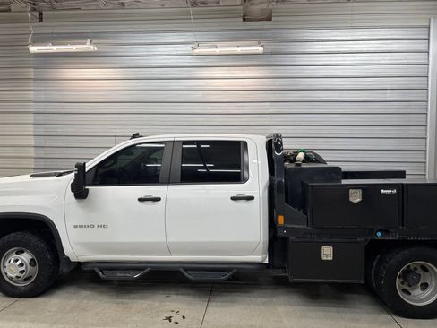 Used 2024 Chevrolet Silverado 3500 W/T w/ WT Convenience Package AWD/4WD image 7