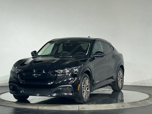 Used 2024 Ford Mustang Mach-E Premium RWD image 5