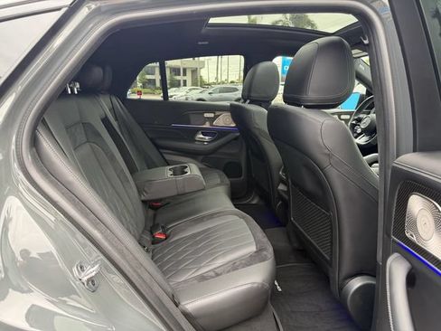 Used 2025 Mercedes-Benz GLE 63 AMG S image 17