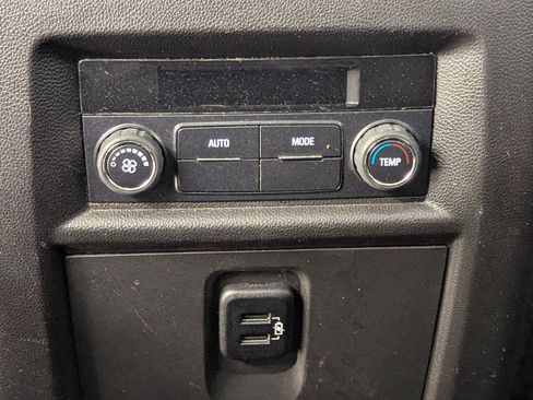 Used 2018 Chevrolet Traverse LS w/ LPO, Cargo Package image 23