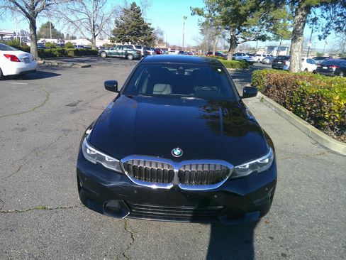 Used 2020 BMW 330i 330i Sedan North America w/ Convenience Package image 2