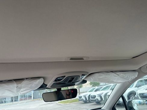 New 2025 Subaru Outback Limited w/ Popular Package #2 image 9