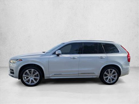 Used 2017 Volvo XC90 T6 Inscription w/ Vision Package image 9