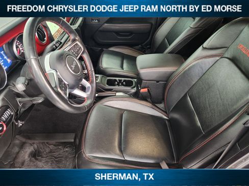 Used 2021 Jeep Wrangler Unlimited Rubicon AWD/4WD image 8