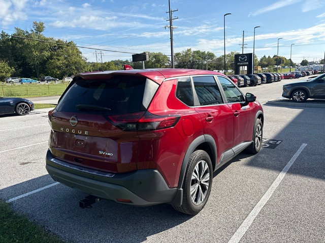 Used 2023 Nissan Rogue SV AWD/4WD image 5
