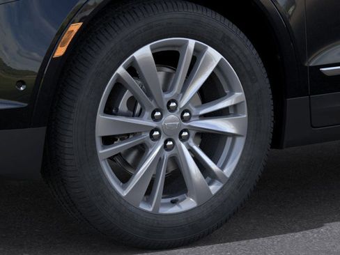 New 2026 Cadillac XT5 Premium Luxury w/ LPO, Floor Liner Package FWD image 9