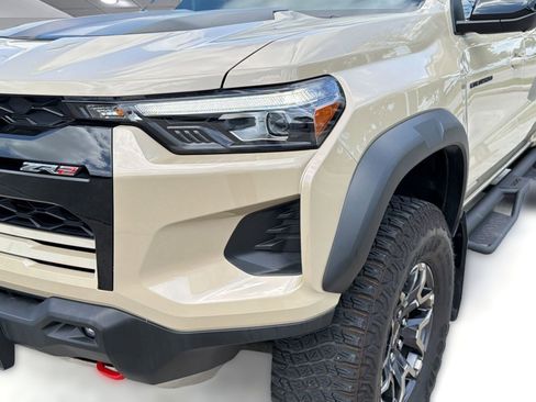 Certified 2024 Chevrolet Colorado ZR2 w/ ZR2 Convenience Package III AWD/4WD image 10