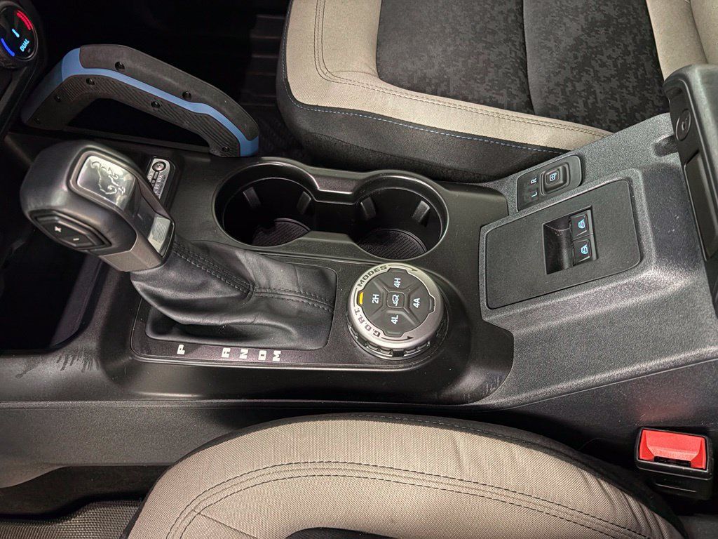 Used 2022 Ford Bronco Wildtrak AWD/4WD image 30