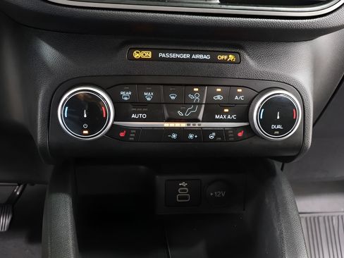 Used 2024 Ford Escape Active AWD/4WD image 10