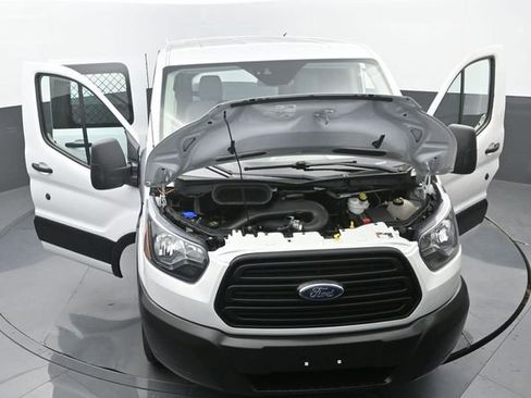 Used 2019 Ford Transit 250 130 Low Roof image 28