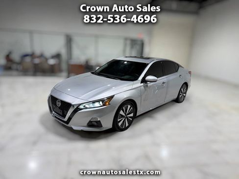 Used 2020 Nissan Altima 2.5 SL FWD image 1