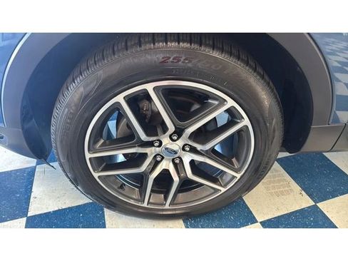 Used 2018 Ford Explorer Sport w/ Equipment Group 401A image 23