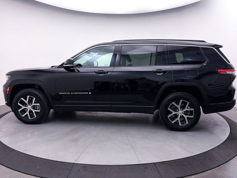 Used 2024 Jeep Grand Cherokee L Limited w/ Luxury Tech Group II image 42