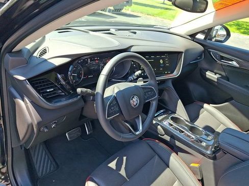 Certified 2023 Buick Envision Essence w/ Sport Touring Package AWD/4WD image 10