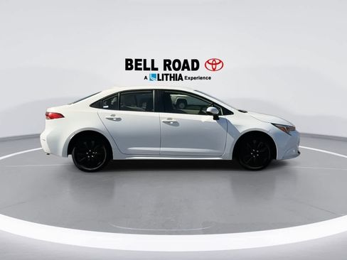 Used 2024 Toyota Corolla LE image 9