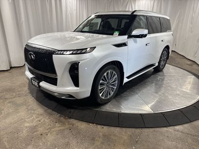 New 2025 INFINITI QX80 Luxe