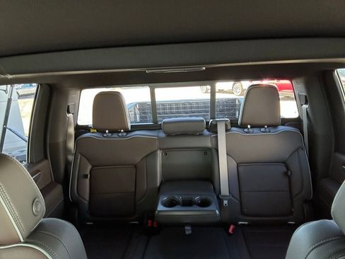 New 2026 GMC Sierra 2500 Denali w/ Denali Reserve Package image 25