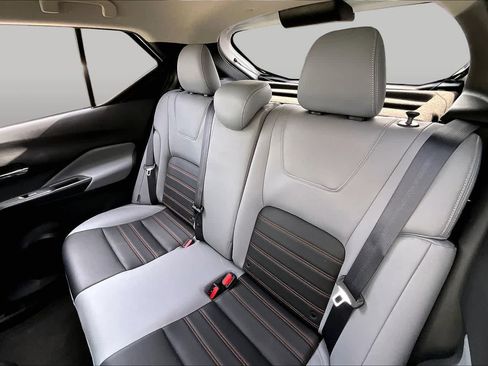 Certified 2023 Nissan Kicks SR w/ SR Premium Package FWD image 18
