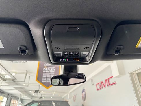 Certified 2023 Buick Enclave Essence w/ Experience Buick Package image 28