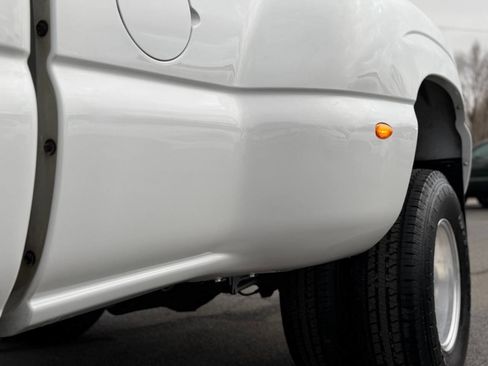 Used 2002 Chevrolet Silverado 3500 LS w/ Electrical Convenience Pkg image 44