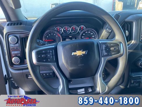 Used 2022 Chevrolet Silverado 2500 Custom w/ Custom Value Package image 26