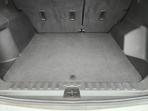 Used 2024 Chevrolet Equinox LS w/ LS Convenience Package FWD image 31