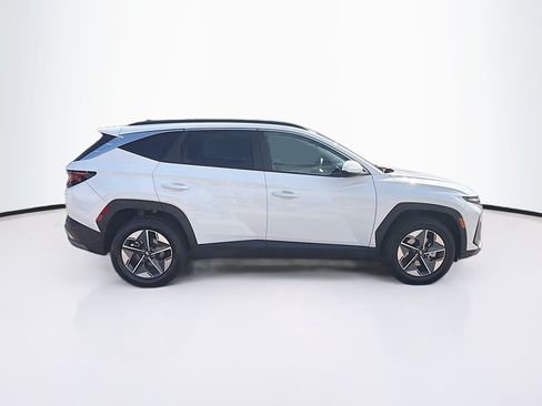 Used 2025 Hyundai Tucson SEL AWD/4WD image 10