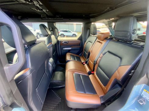 Used 2023 Ford Bronco Outer Banks AWD/4WD image 24