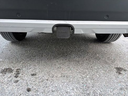 Used 2023 Subaru Outback Touring XT image 8