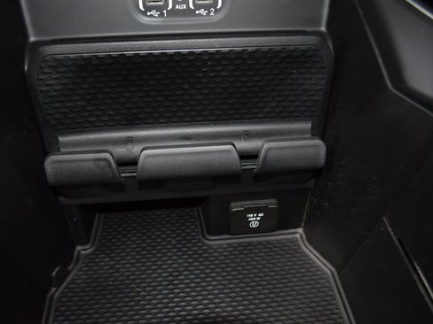 Used 2022 RAM 2500 Big Horn w/ Level C Equiment Group image 40