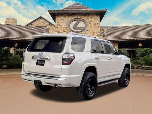 Used 2016 Toyota 4Runner Limited AWD/4WD image 2