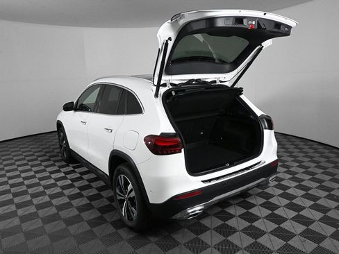 New 2026 Mercedes-Benz GLA 250 GLA 250 image 32