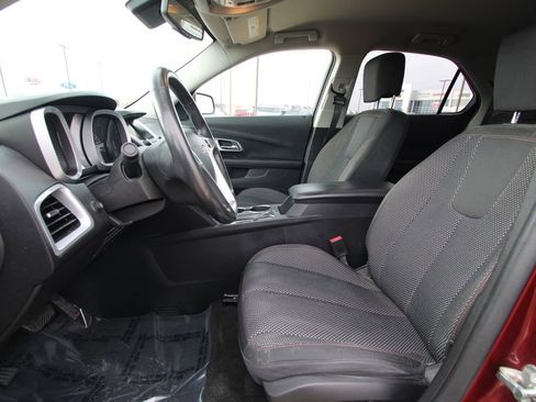 Used 2016 Chevrolet Equinox LT w/ Convenience Package image 6