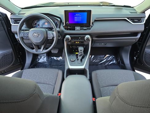 Certified 2024 Toyota RAV4 XLE image 9