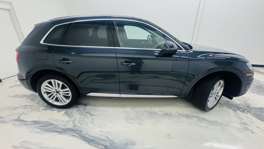 Used 2018 Audi Q5 2.0T Premium Plus w/ Premium Plus Package AWD/4WD image 9