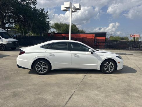 Used 2023 Hyundai Sonata SEL image 2