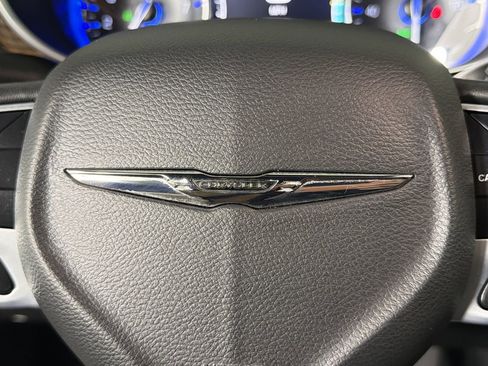 Used 2021 Chrysler Pacifica Pinnacle image 27