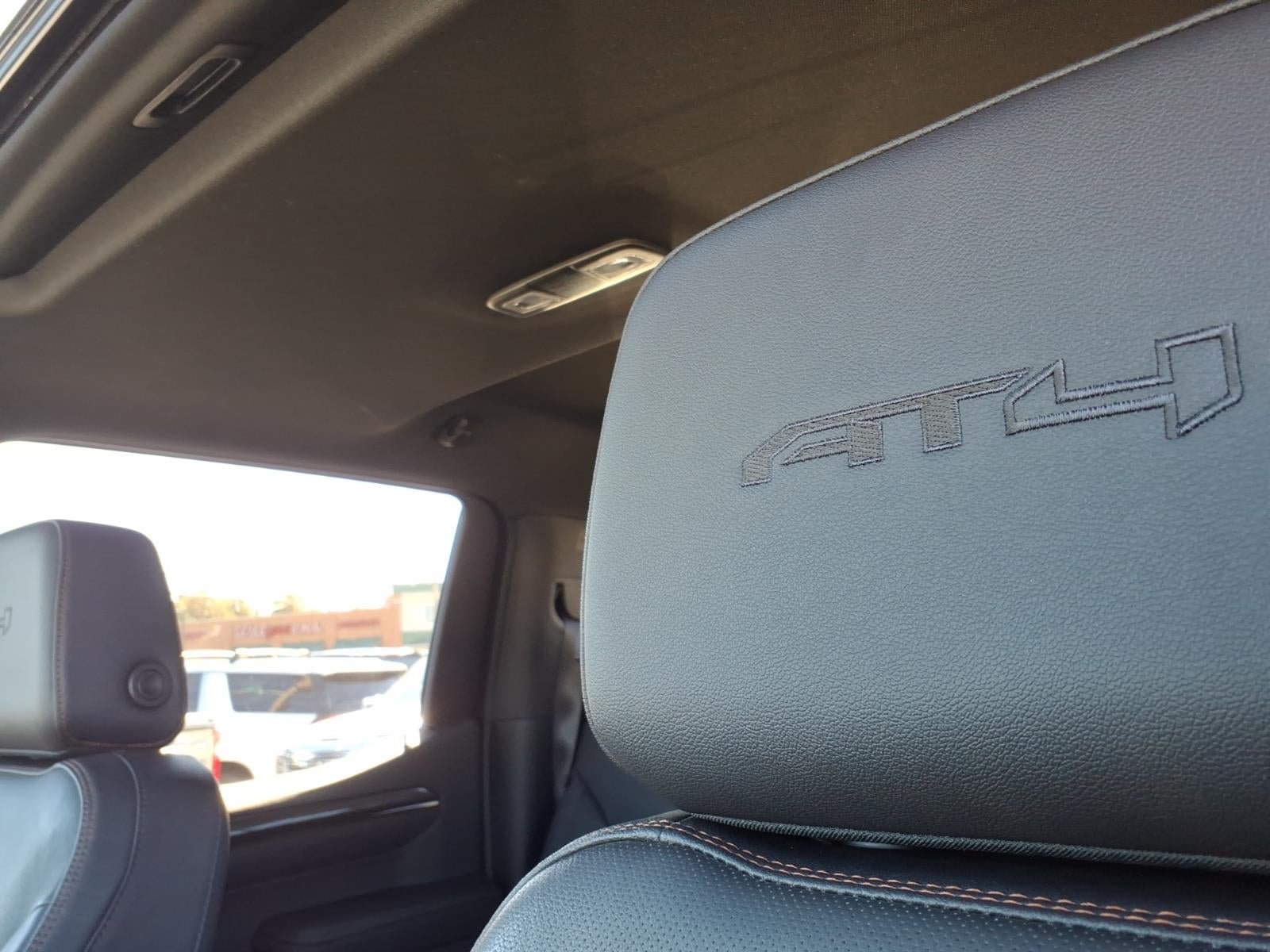 Used 2023 GMC Sierra 1500 AT4 w/ Technology Package AWD/4WD image 22