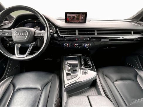 Used 2019 Audi Q7 3.0T Premium Plus w/ Premium Plus Package image 16