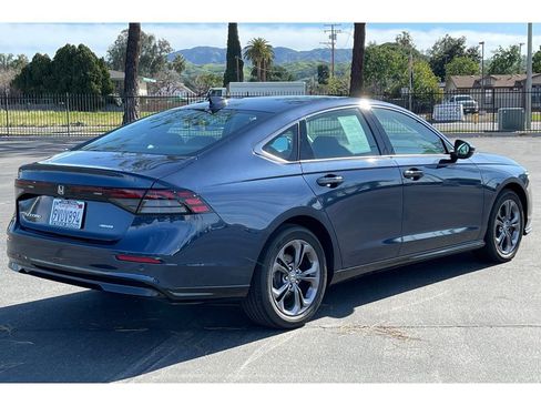 Certified 2025 Honda Accord EX-L image 6