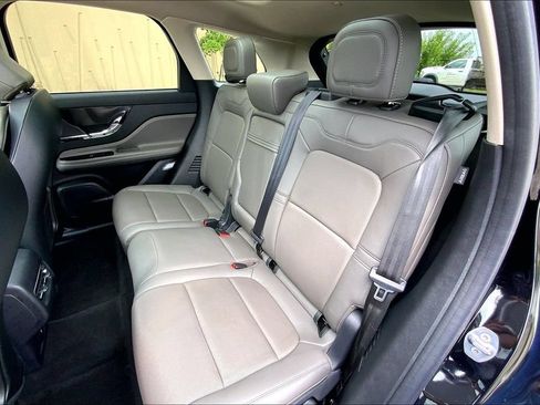 Used 2024 Lincoln Corsair Grand Touring AWD/4WD image 25